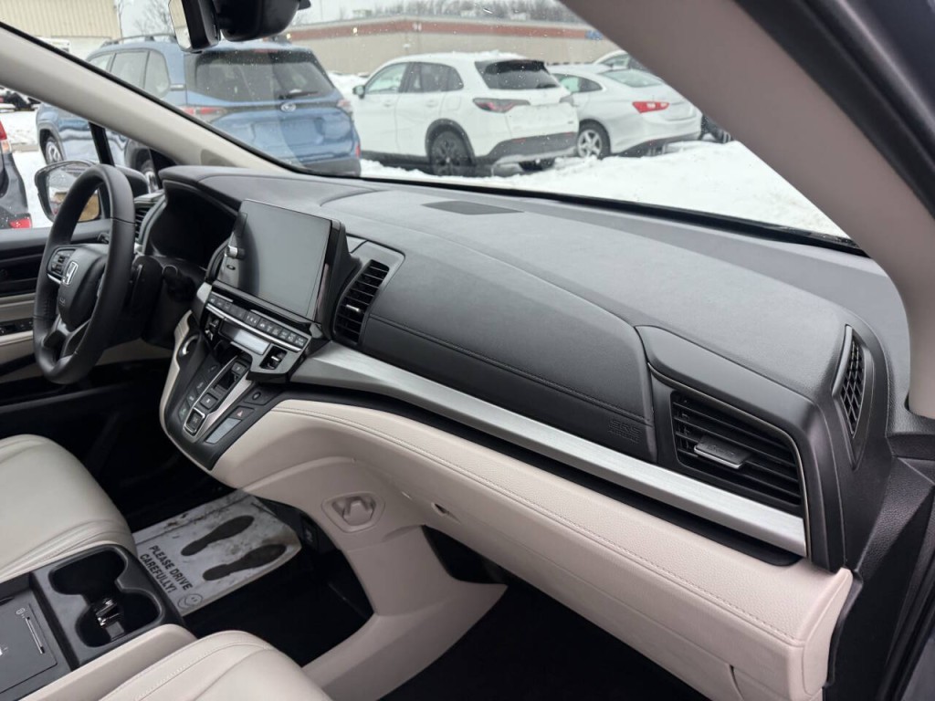 2025 Honda Odyssey Image 30