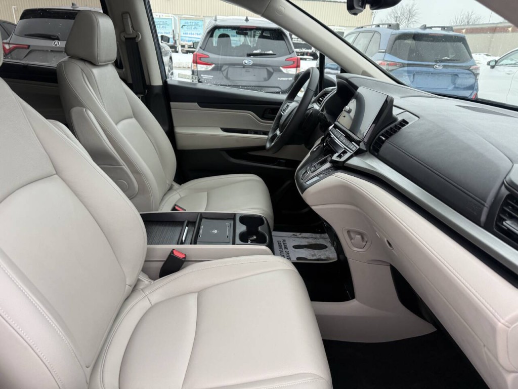 2025 Honda Odyssey Image 31