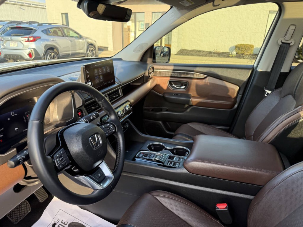 2025 Honda Pilot Image 16