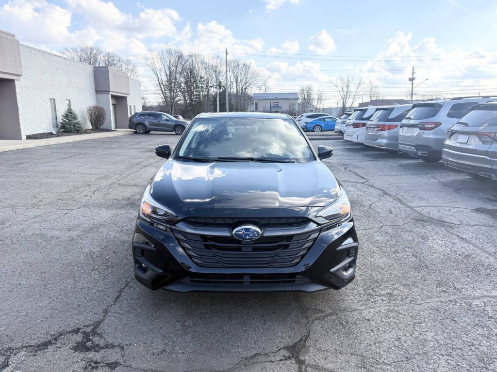 2025 Subaru Legacy Image 3