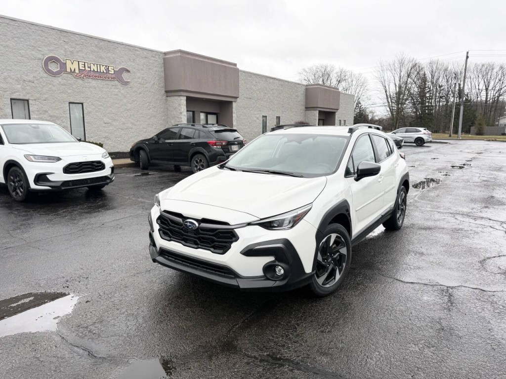2025 Subaru Crosstrek Image 2