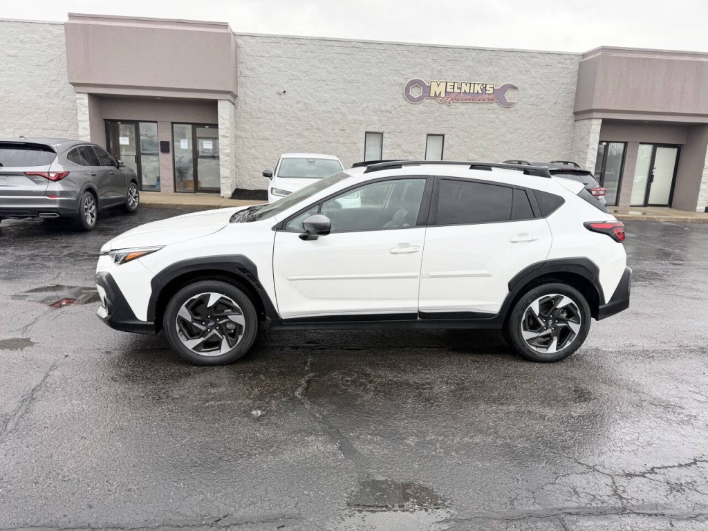 2025 Subaru Crosstrek Image 9