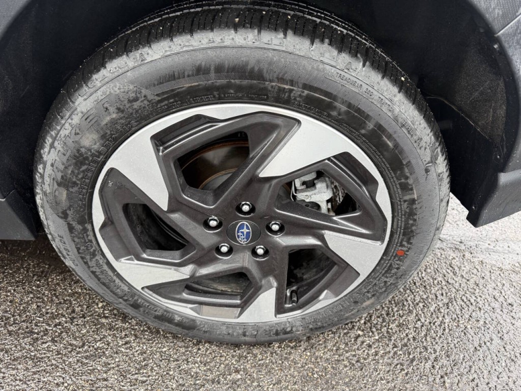 2025 Subaru Crosstrek Image 10