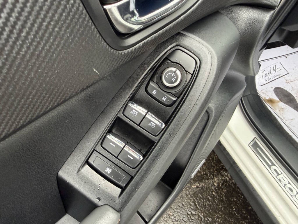 2025 Subaru Crosstrek Image 15