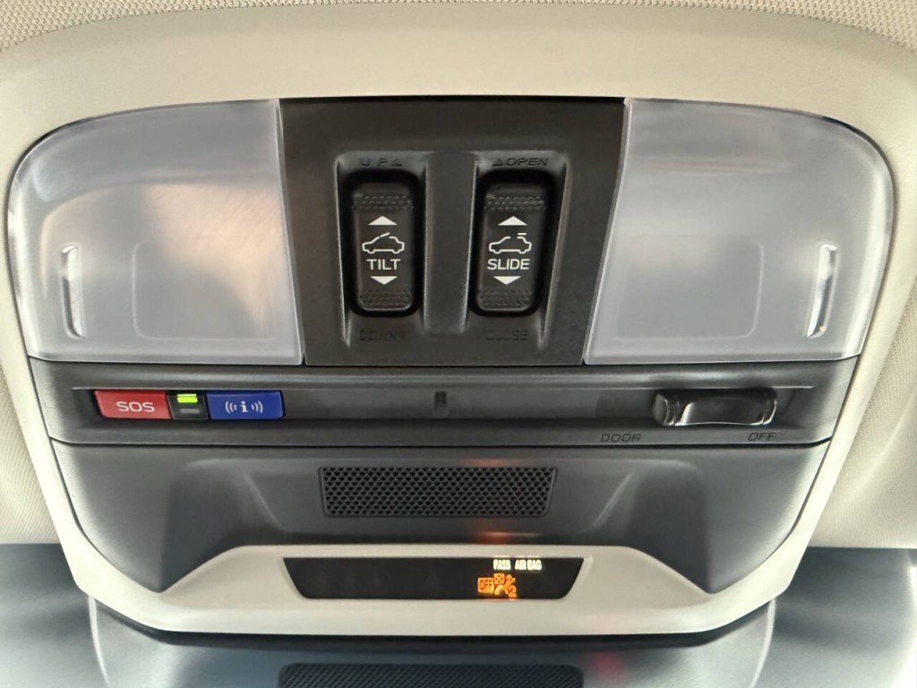 2025 Subaru Crosstrek Image 38