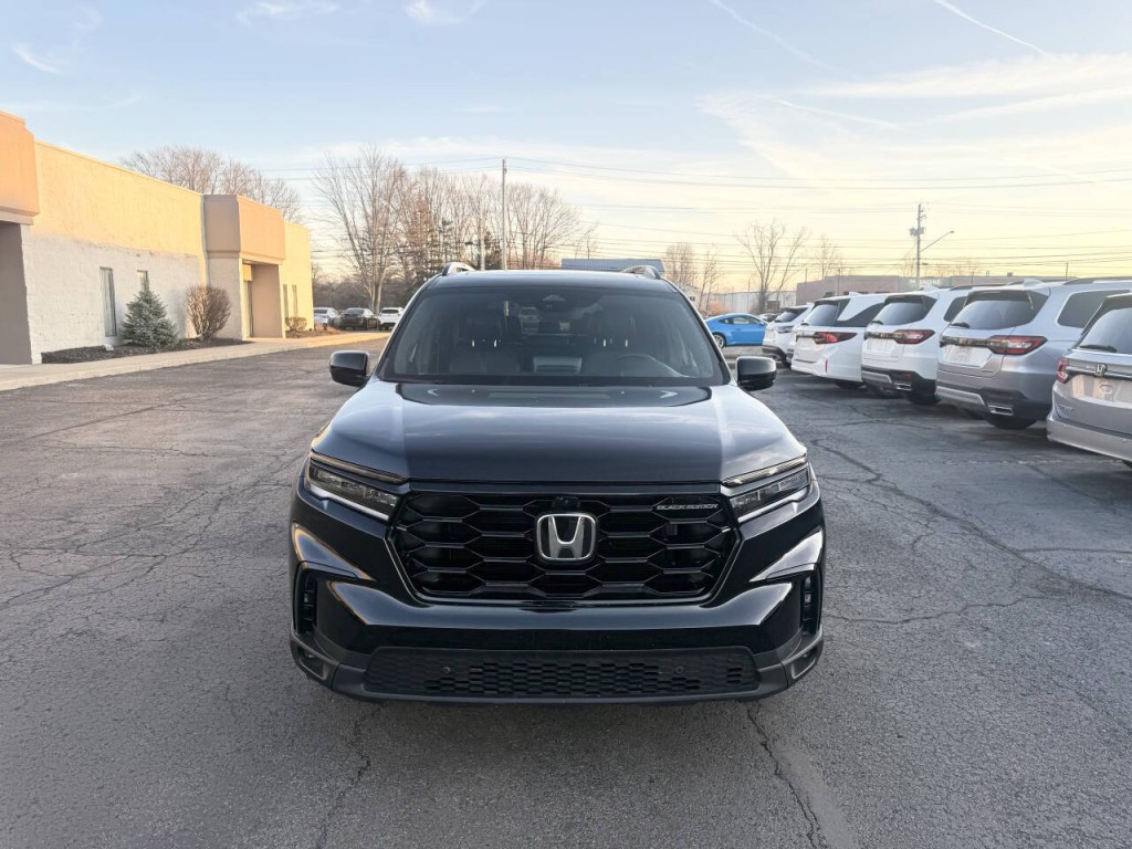 2025 Honda Pilot Image 3