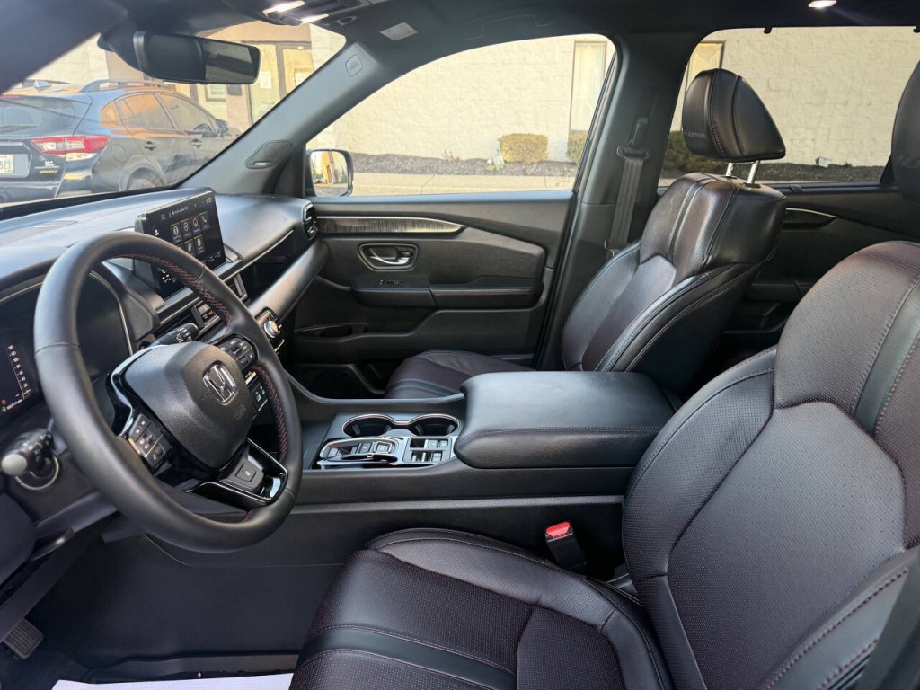 2025 Honda Pilot Image 18
