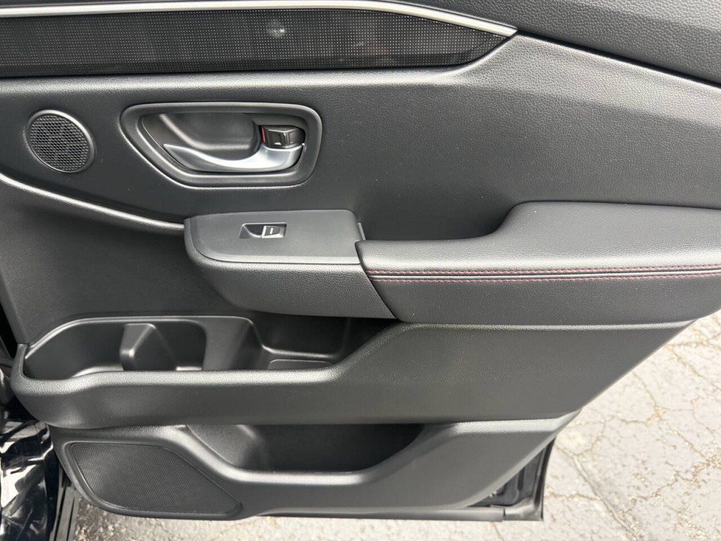 2025 Honda Pilot Image 32