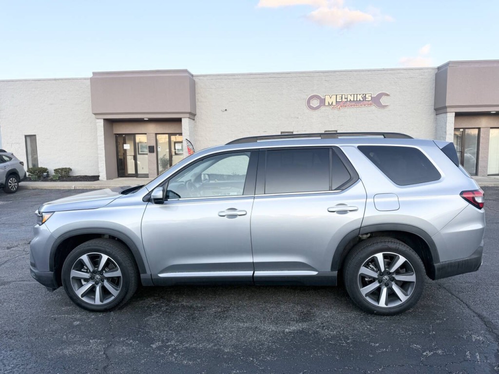 2025 Honda Pilot Image 9