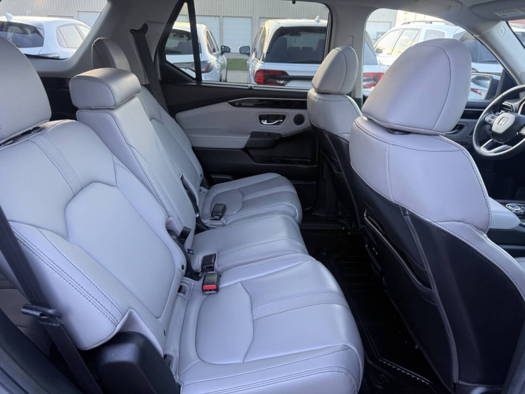 2025 Honda Pilot Image 29