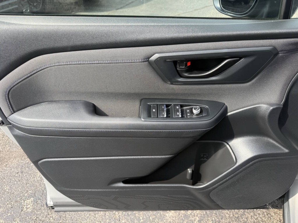 2025 Subaru Forester Image 14
