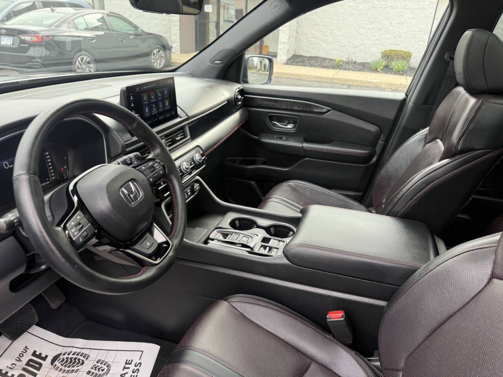 2025 Honda Pilot Image 17