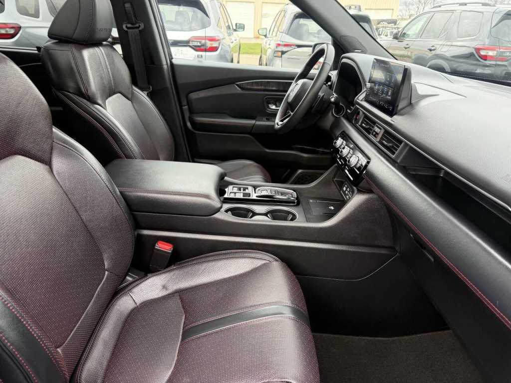 2025 Honda Pilot Image 34