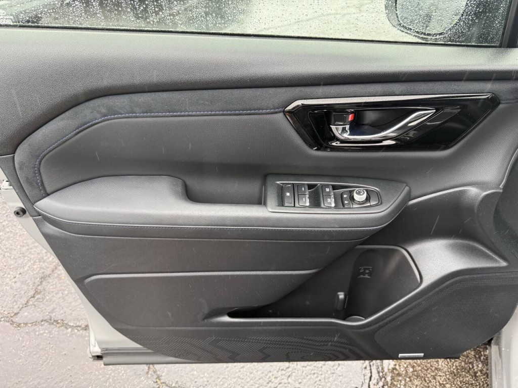 2025 Subaru Forester Image 15