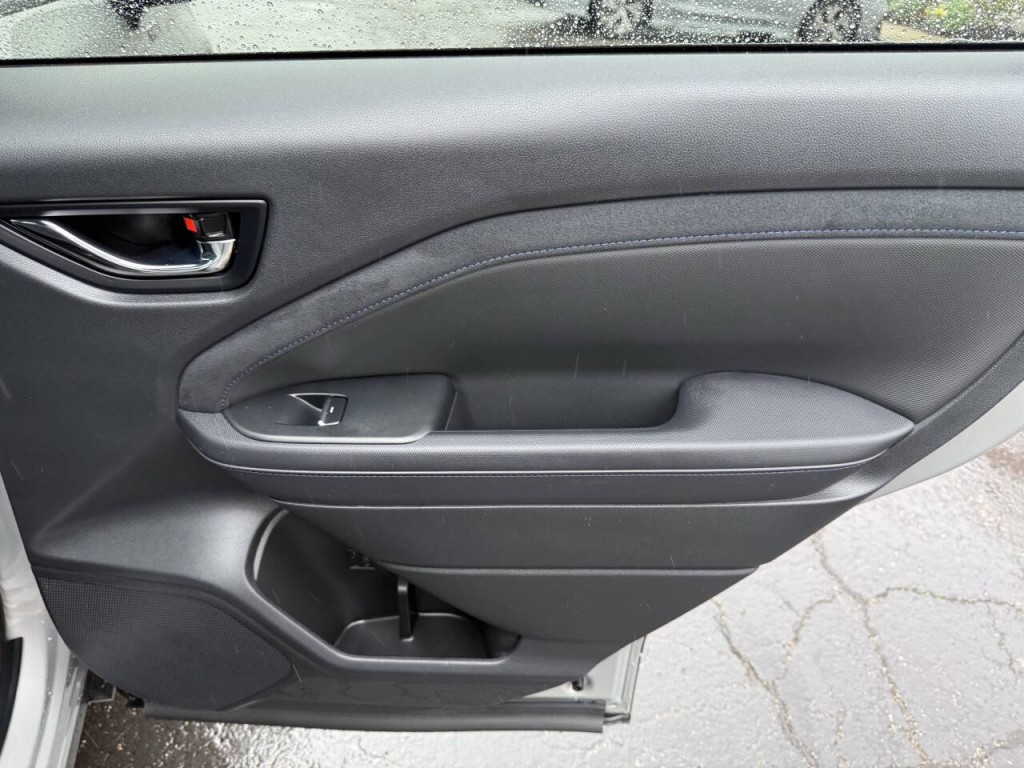 2025 Subaru Forester Image 24