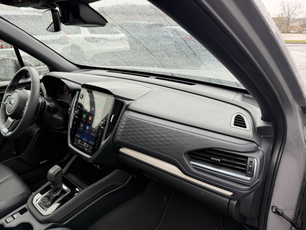 2025 Subaru Forester Image 28