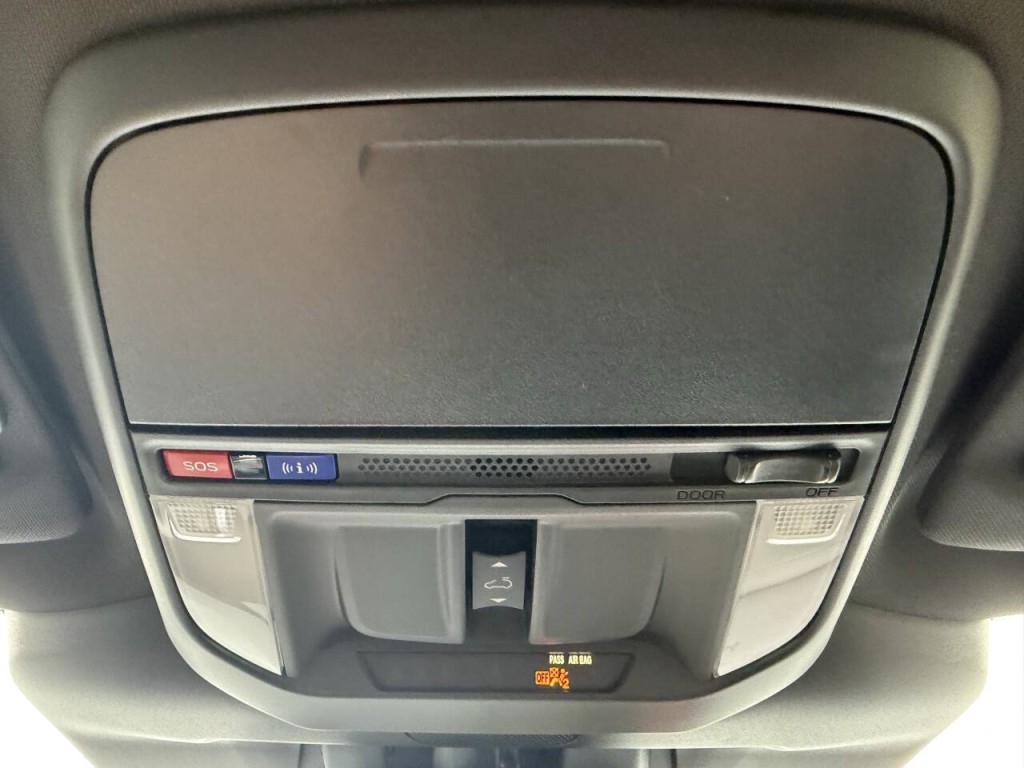 2025 Subaru Forester Image 38