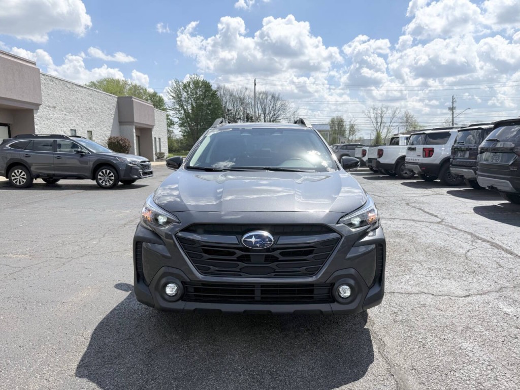 2025 Subaru Outback Image 3