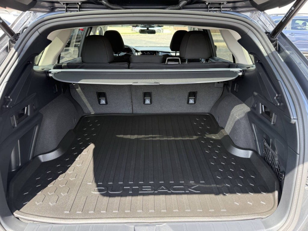 2025 Subaru Outback Image 21