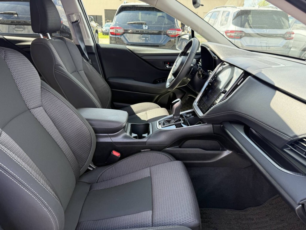 2025 Subaru Outback Image 29