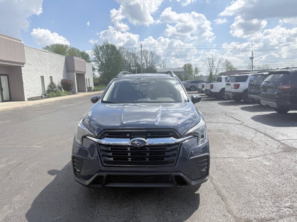 2025 Subaru Ascent Image 3