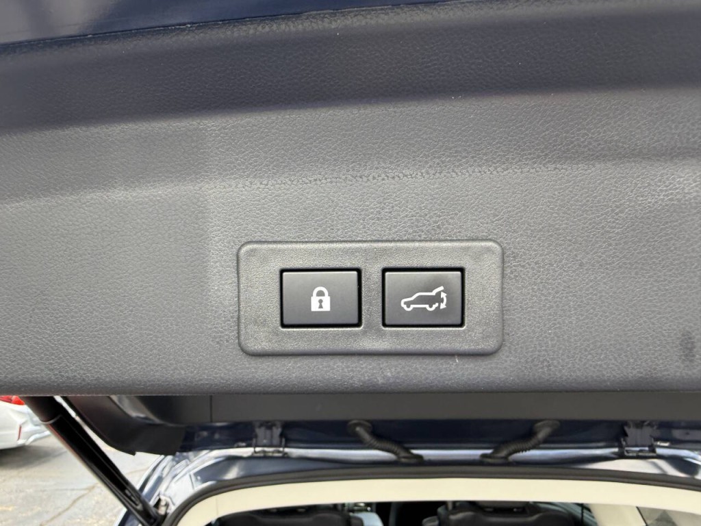 2025 Subaru Ascent Image 25