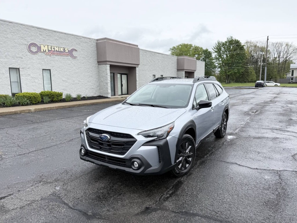 2025 Subaru Outback Image 2