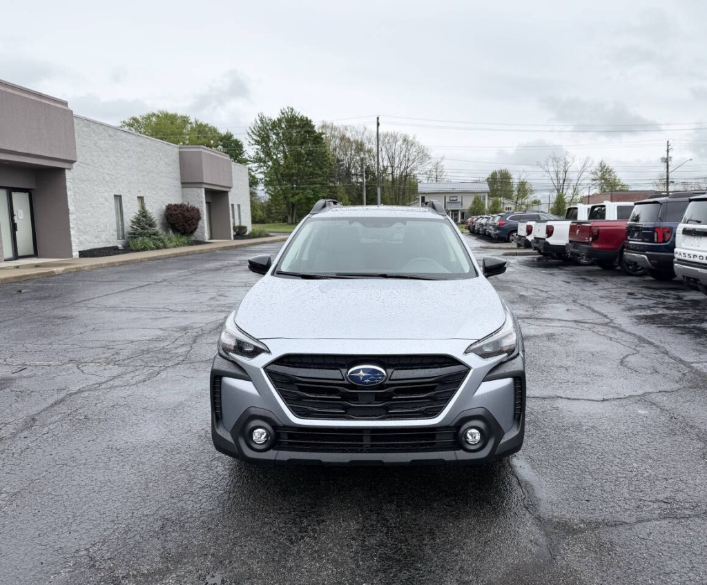 2025 Subaru Outback Image 3