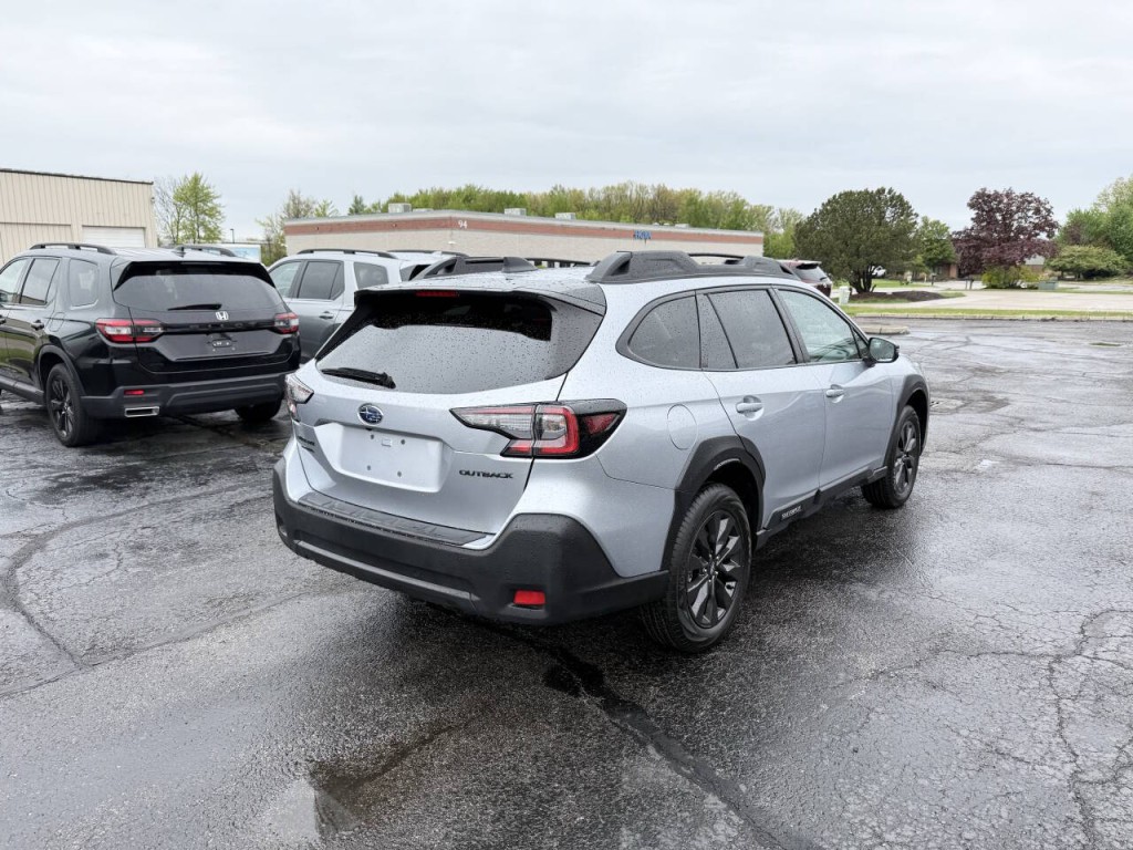 2025 Subaru Outback Image 6