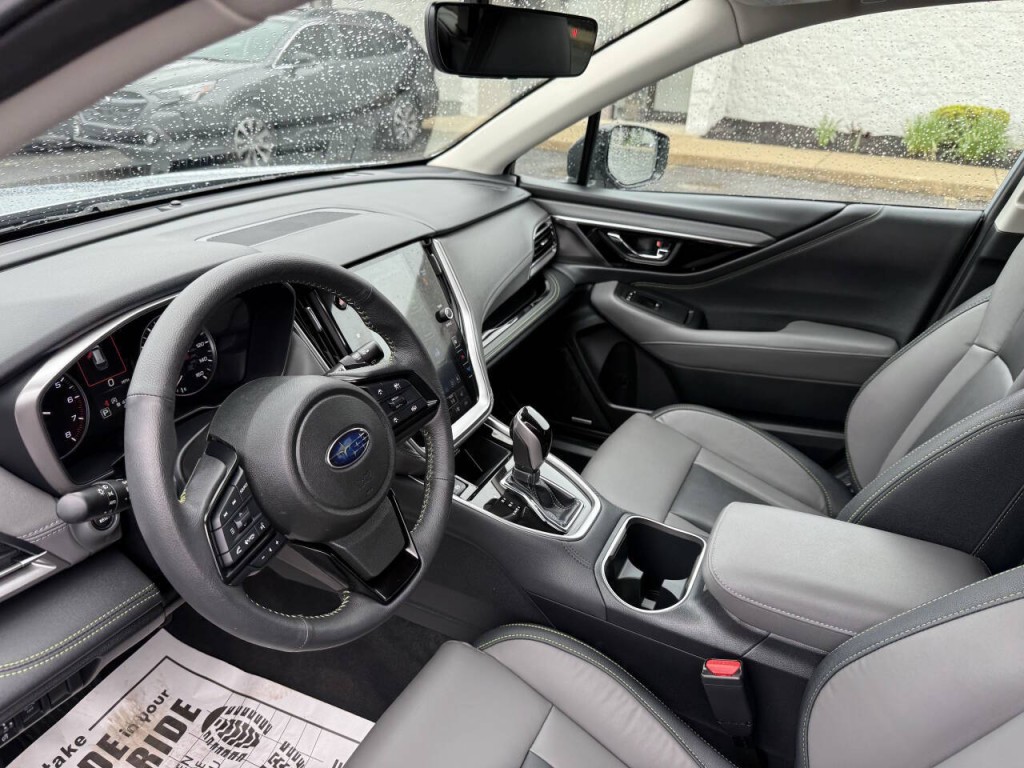 2025 Subaru Outback Image 16