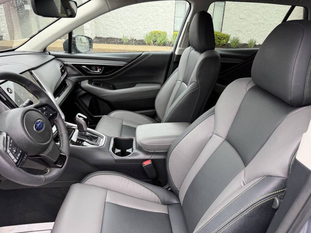 2025 Subaru Outback Image 17
