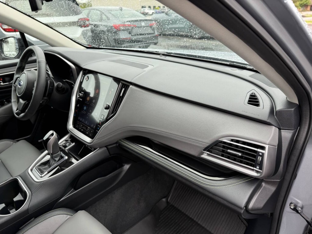 2025 Subaru Outback Image 28