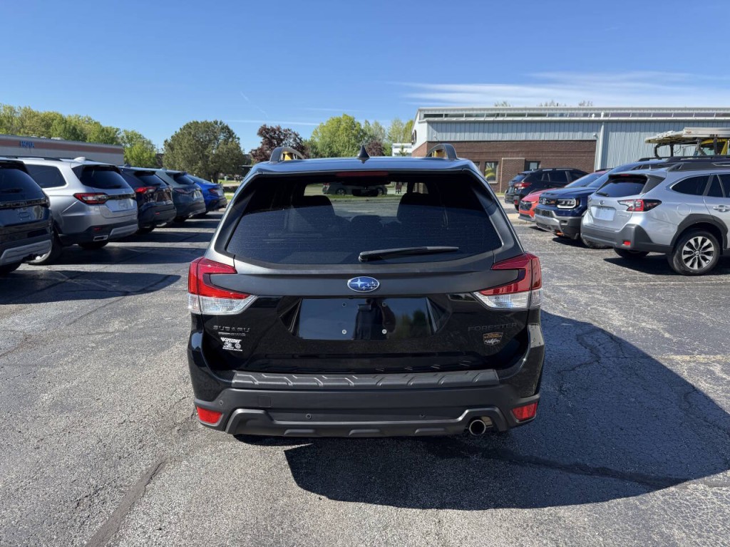 2024 Subaru Forester Image 7