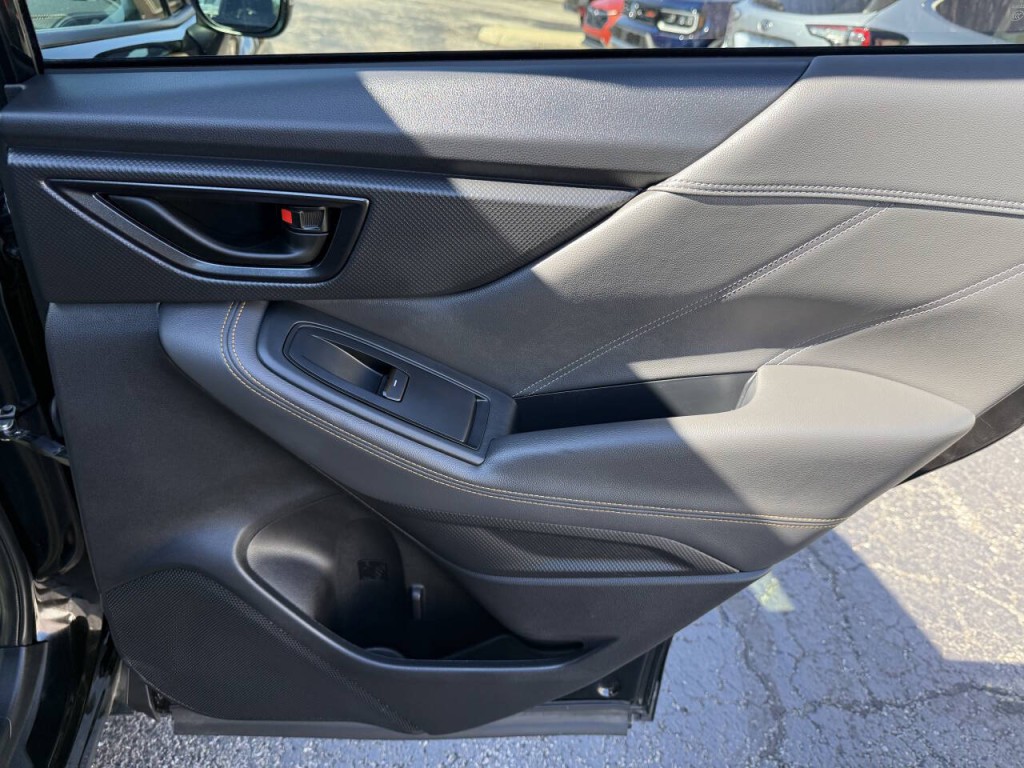 2024 Subaru Forester Image 24