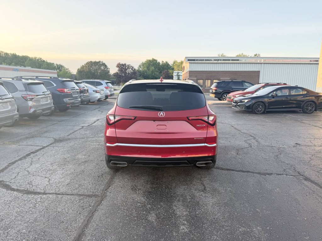 2023 Acura MDX Image 7