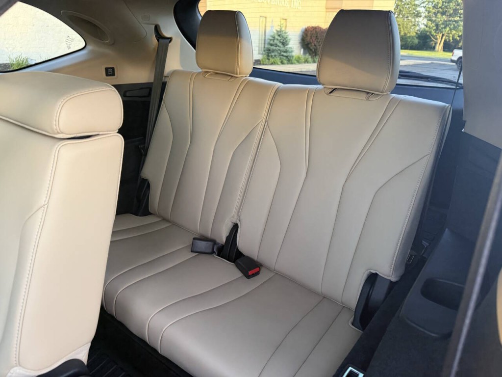 2023 Acura MDX Image 22