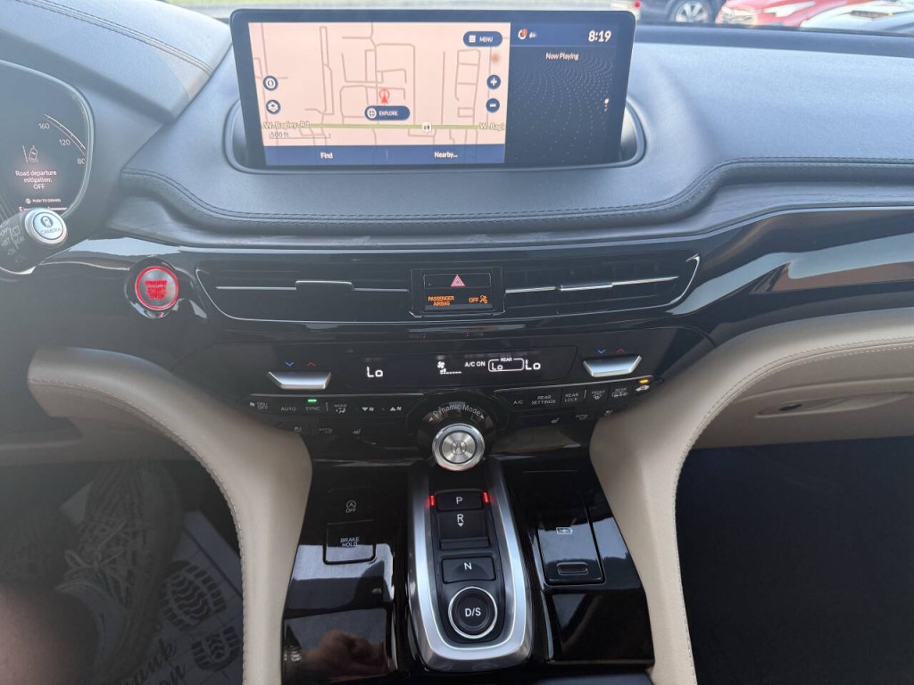 2023 Acura MDX Image 40
