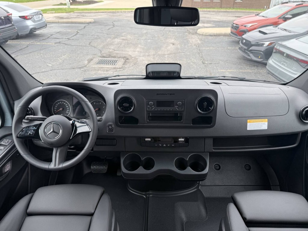 2026 Mercedes-Benz Sprinter Image 23