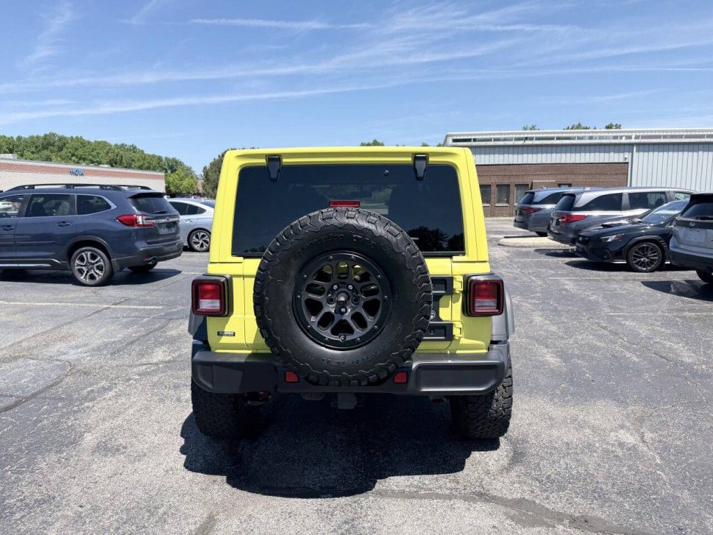 2023 Jeep Wrangler Image 7