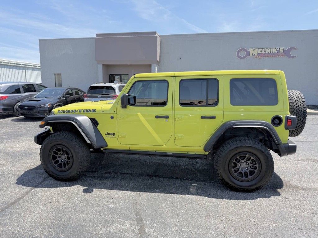 2023 Jeep Wrangler Image 9