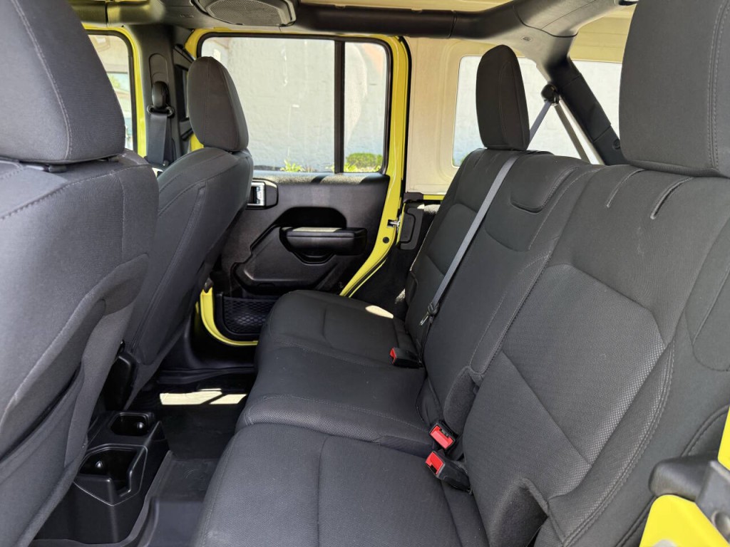 2023 Jeep Wrangler Image 20