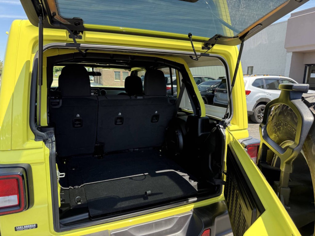 2023 Jeep Wrangler Image 22
