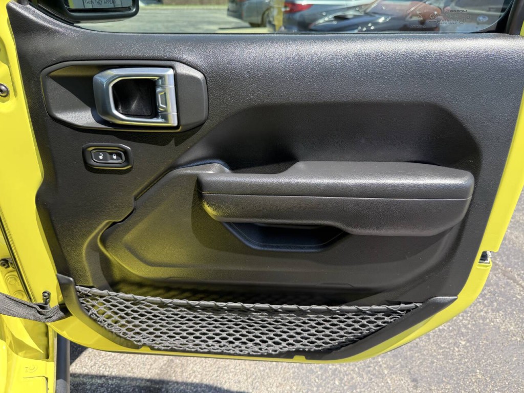 2023 Jeep Wrangler Image 28