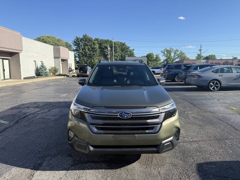 2026 Subaru Forester Image 3
