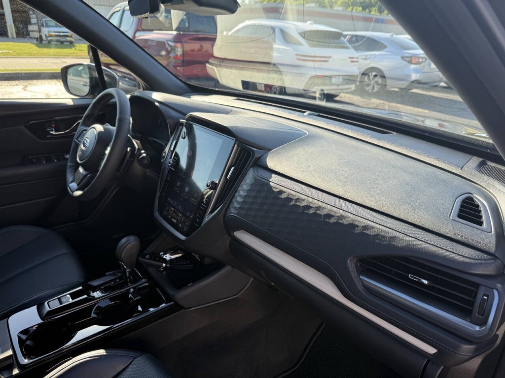 2026 Subaru Forester Image 29
