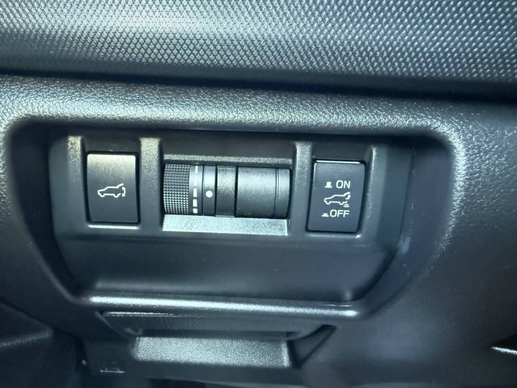 2026 Subaru Forester Image 31