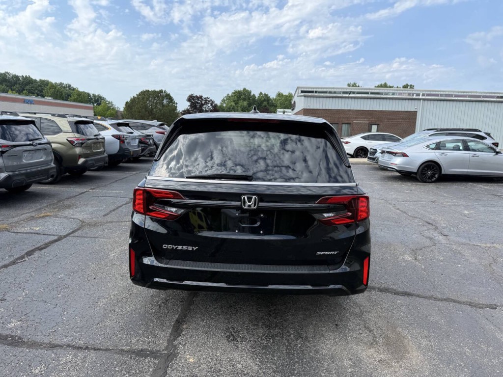 2025 Honda Odyssey Image 7