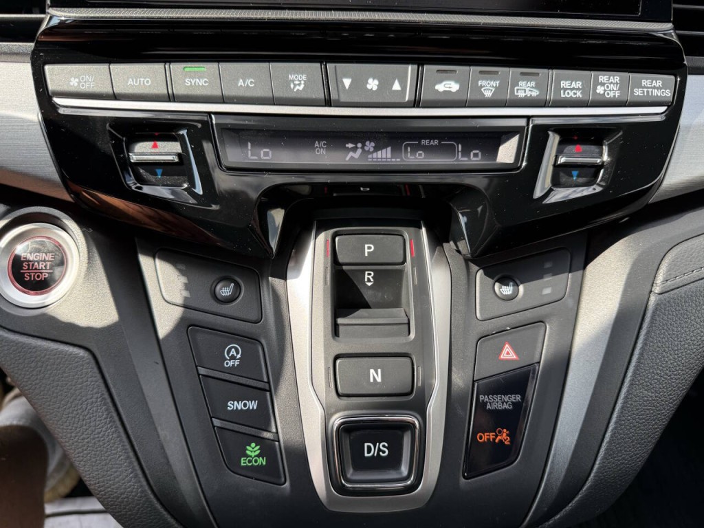 2025 Honda Odyssey Image 40