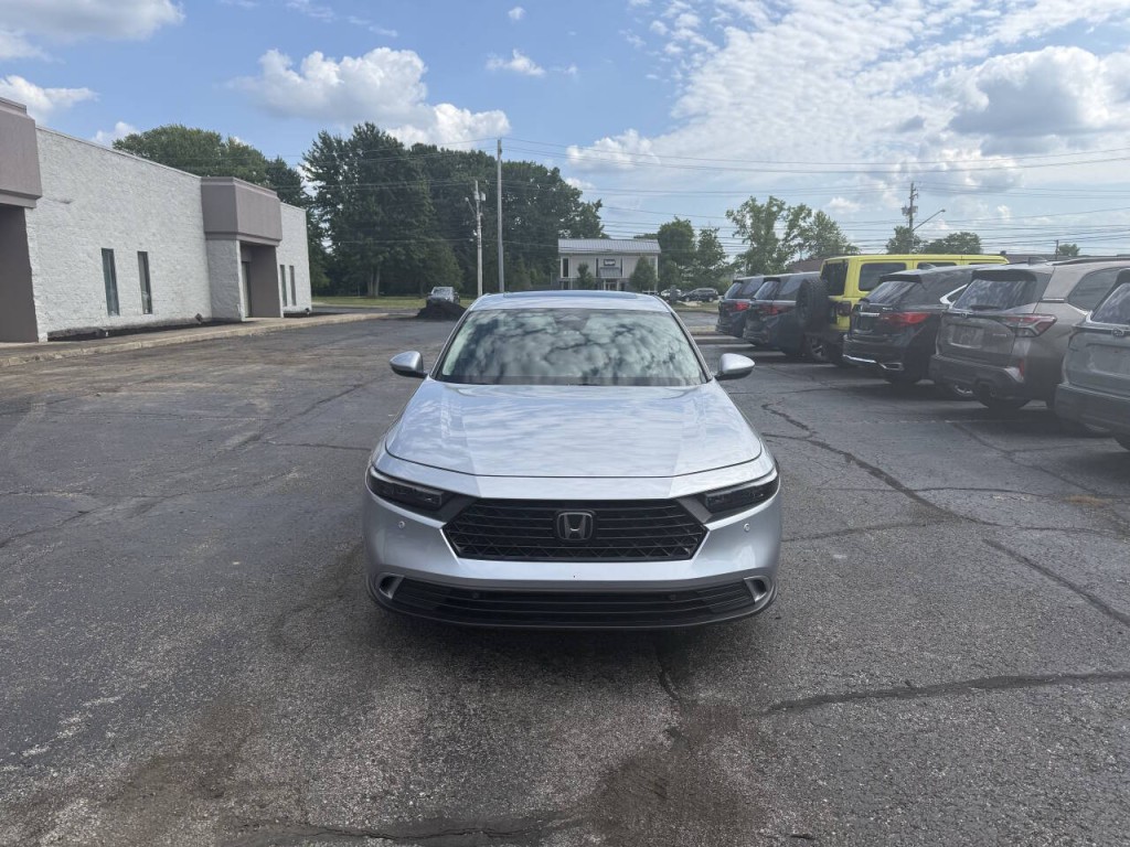 2024 Honda Accord Image 3