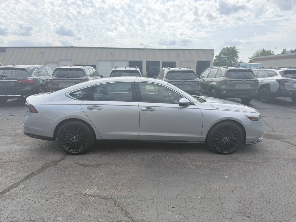 2024 Honda Accord Image 5